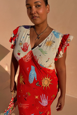 caption_Model is 5ft7” and wears UK size 18/ US 14