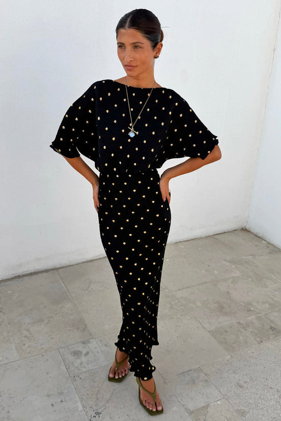 caption_Model is 5ft4” and wears UK size 6/ US 2