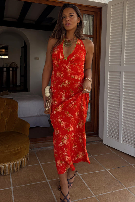 caption_Model is 5ft5” and wears UK size 8/ US 4