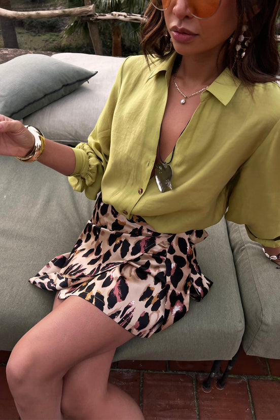 Model wearing Leopard Mini Jaspre Skirt 