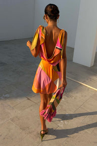 caption_Model is 5ft4” and wears UK size 6/ US 2