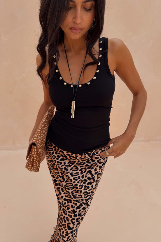 caption_Model is 5ft7” and wears size M