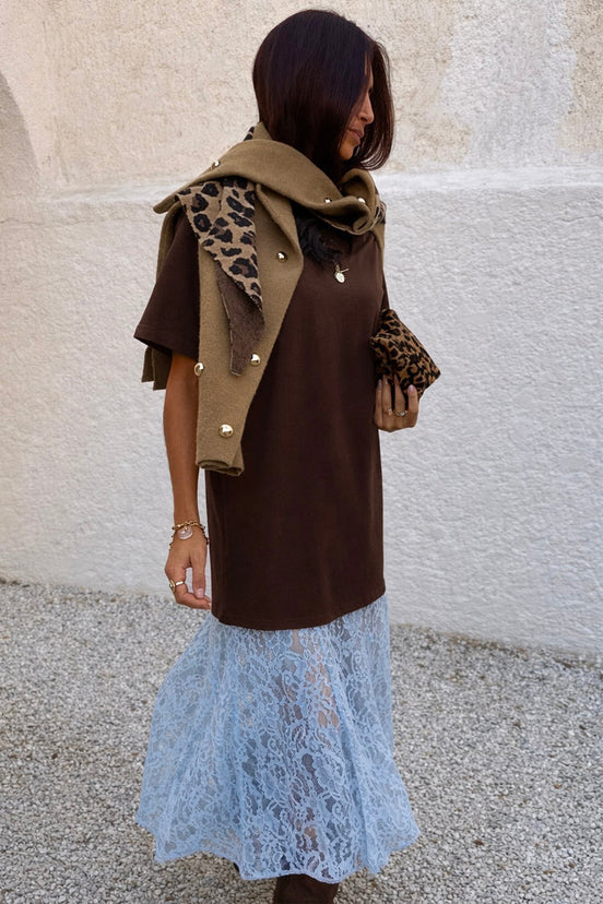caption_Model wears Chocolate Cara T Shirt Dress  in size M