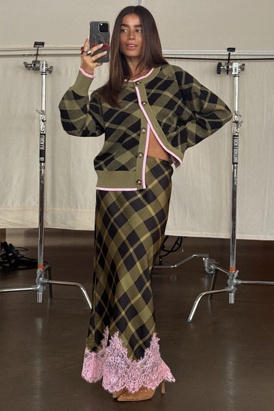 caption_Model is 5ft3” and is wearing size S