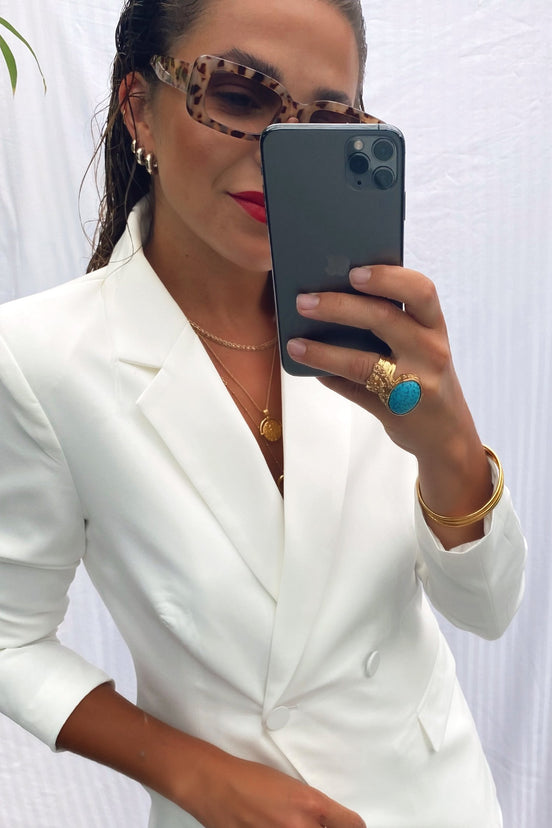 White-Dynasty-Suit-Jacket-£79